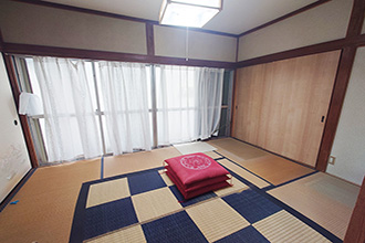 三浦市白石町　中古戸建